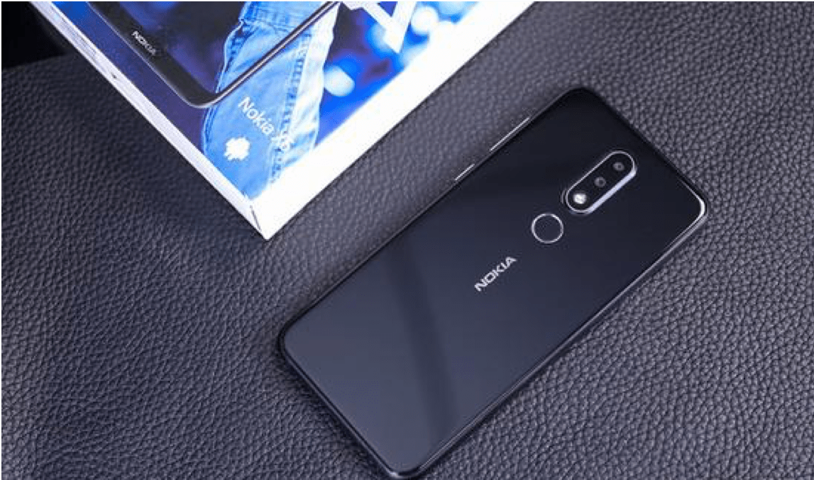 Recensione Nokia 6.1 Plus (X6): un iPhone X a 170 euro?