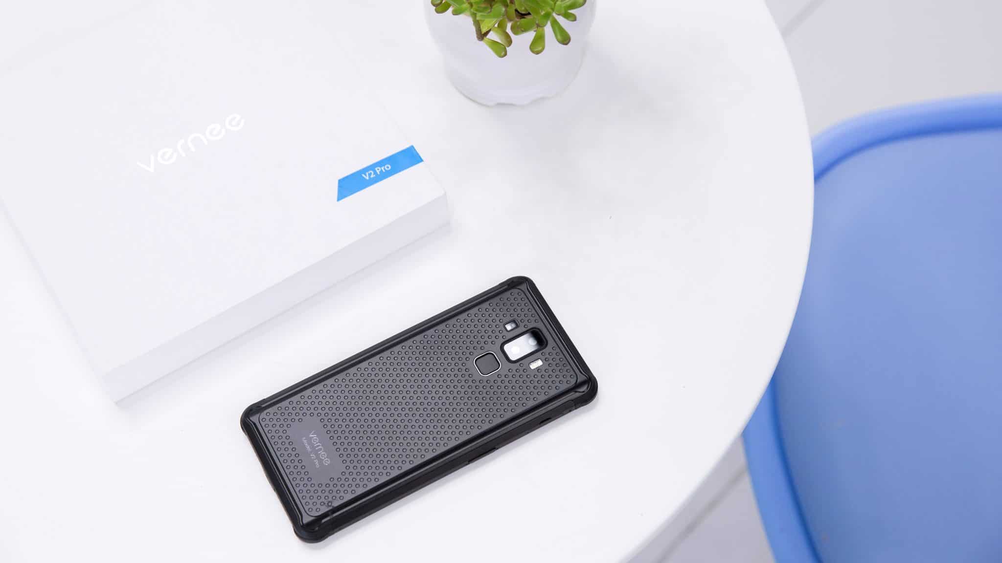Recensione e Test Vernee V2 Pro: lo smartphone rugged 18:9