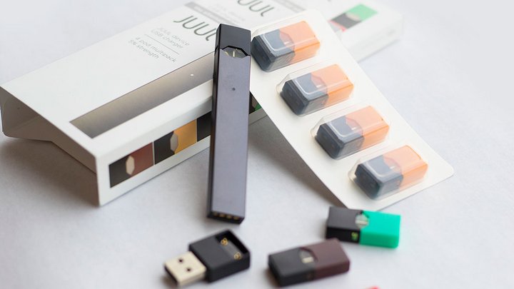 Marlboro investe nelle sigarette elettroniche Juul