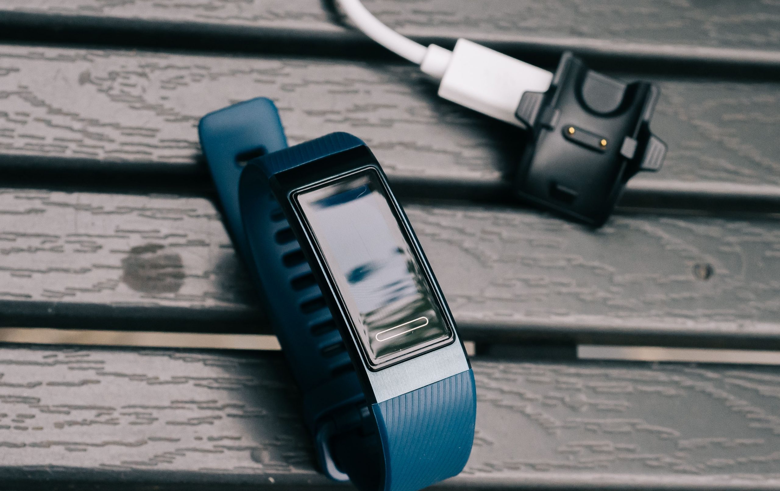 Huawei Band 3 Pro base di ricarica