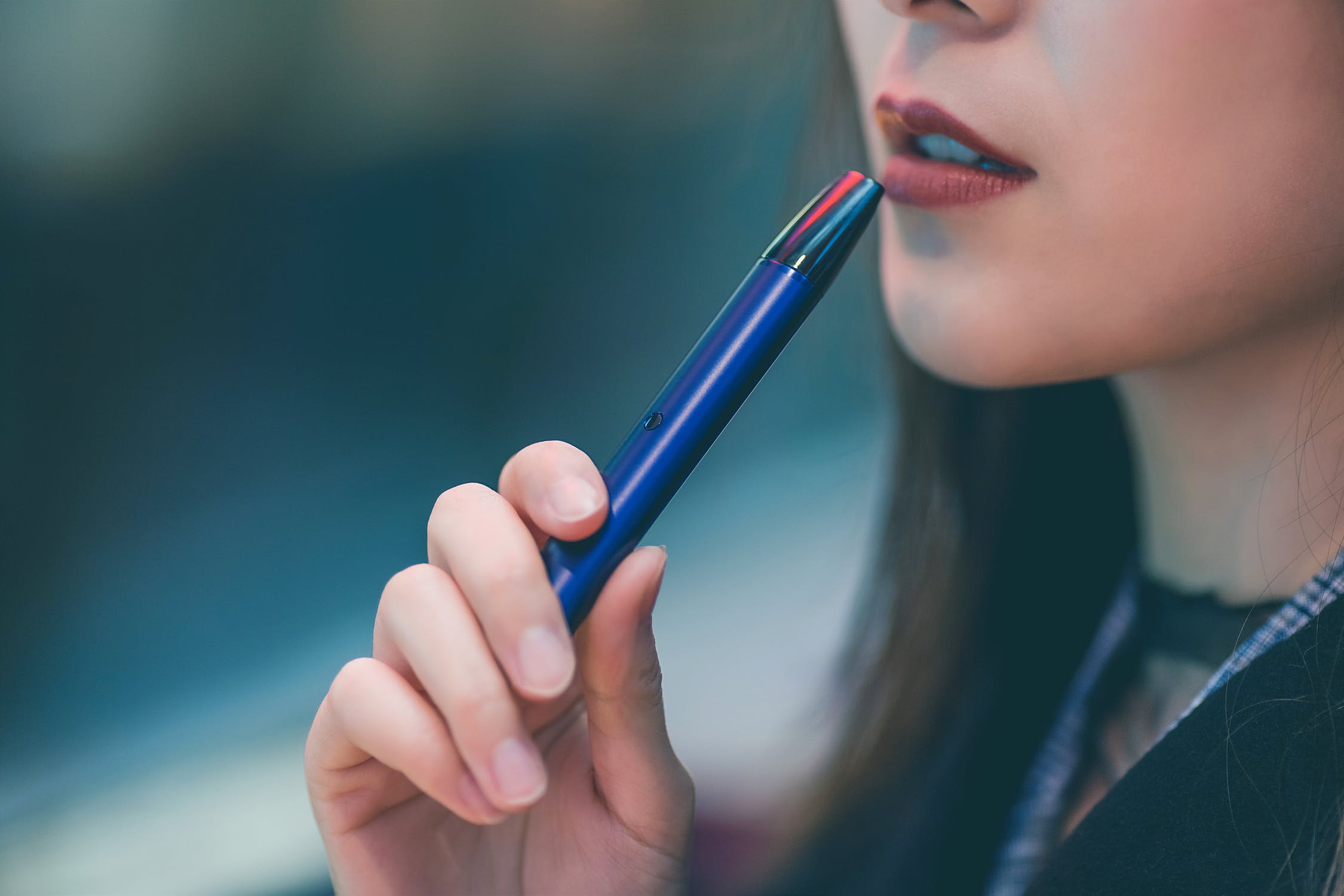 Vietata la vendita Online di sigarette elettroniche in Cina (attenzione agli acquisti da fuori Italia)