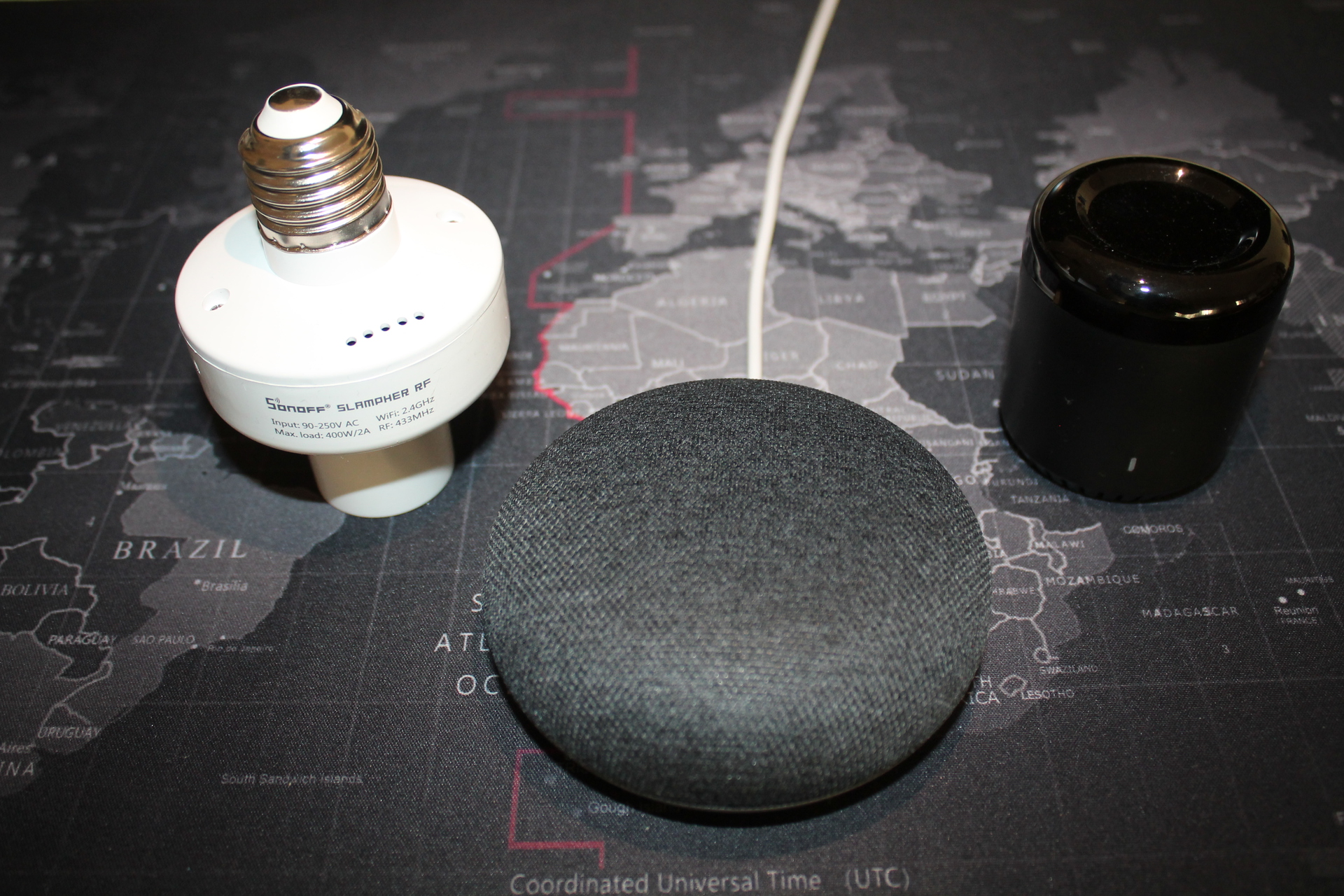 Come accendere la tv e le luci di casa con Google Home