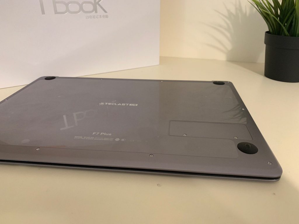 Teclast F7 Plus back