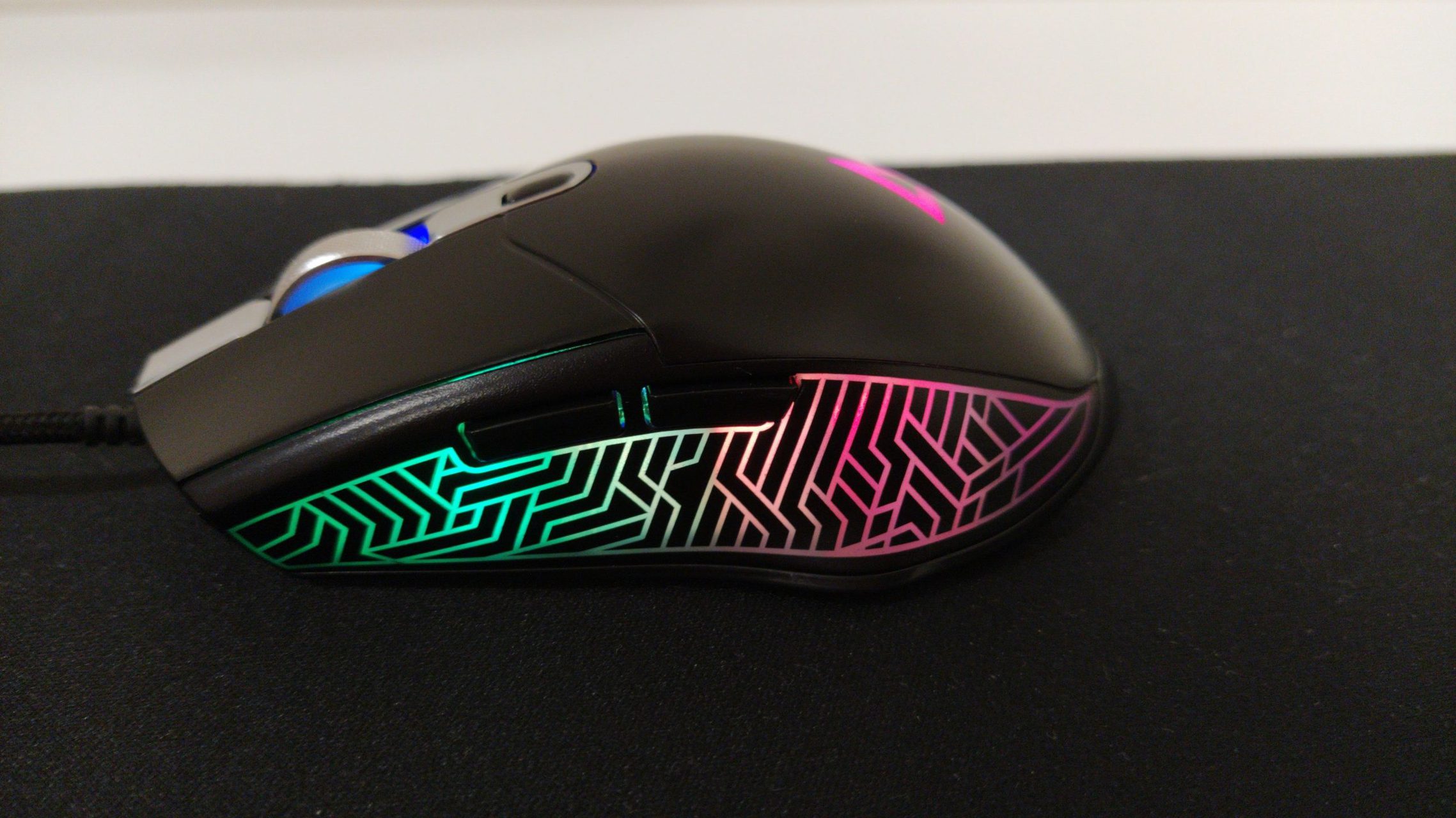 Mouse Aukey Scarab : economico ma di qualità