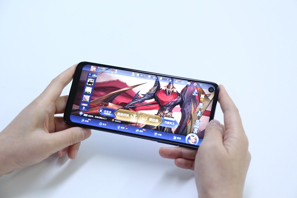 Elephone E10 Pro arriva con display da 6,55 pollici a partire da $ 149