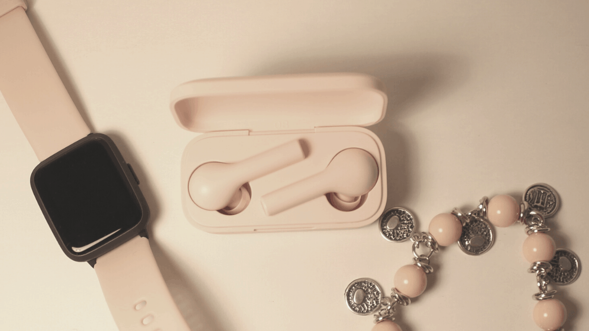 Finalmente un paio di cuffie bluetooth rosa: Aukey EP-T21