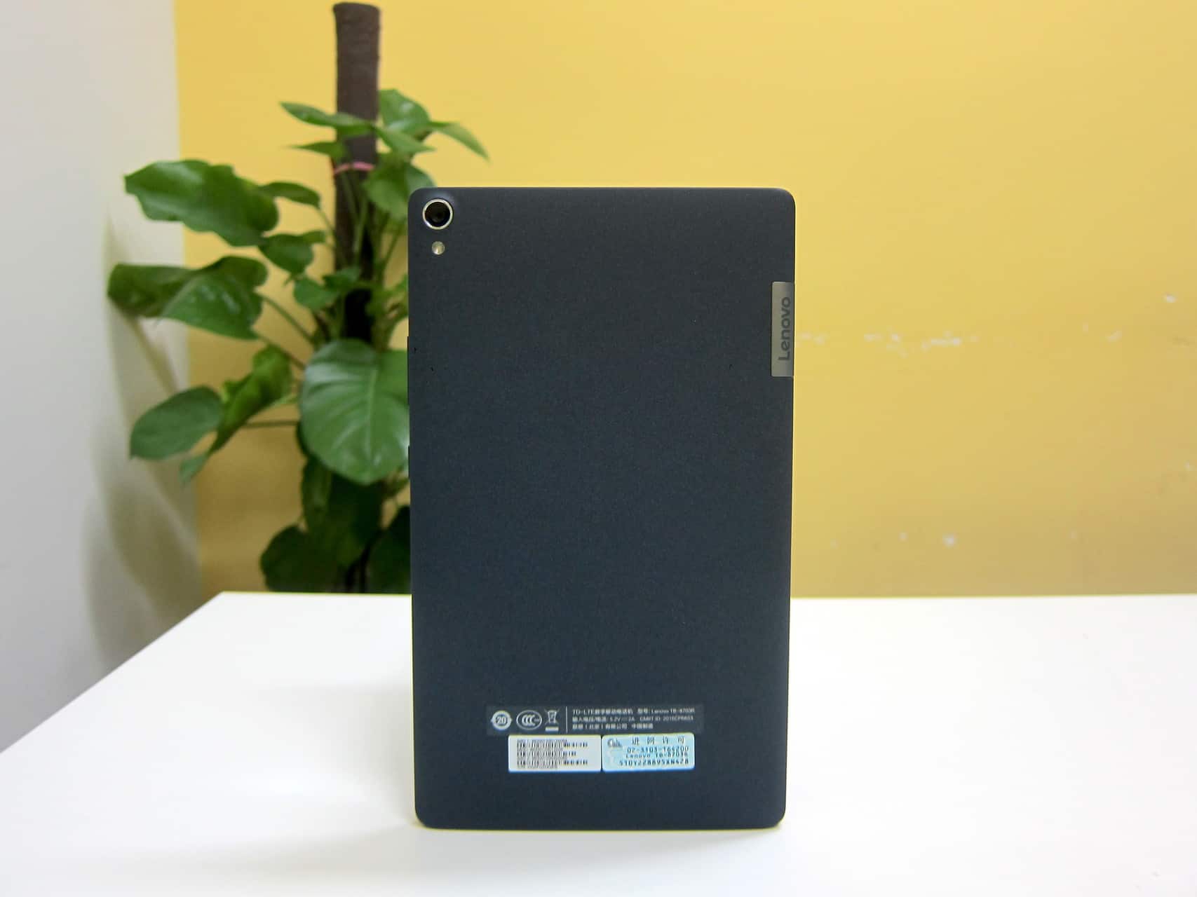 Lenovo TAB 3 8 Plus