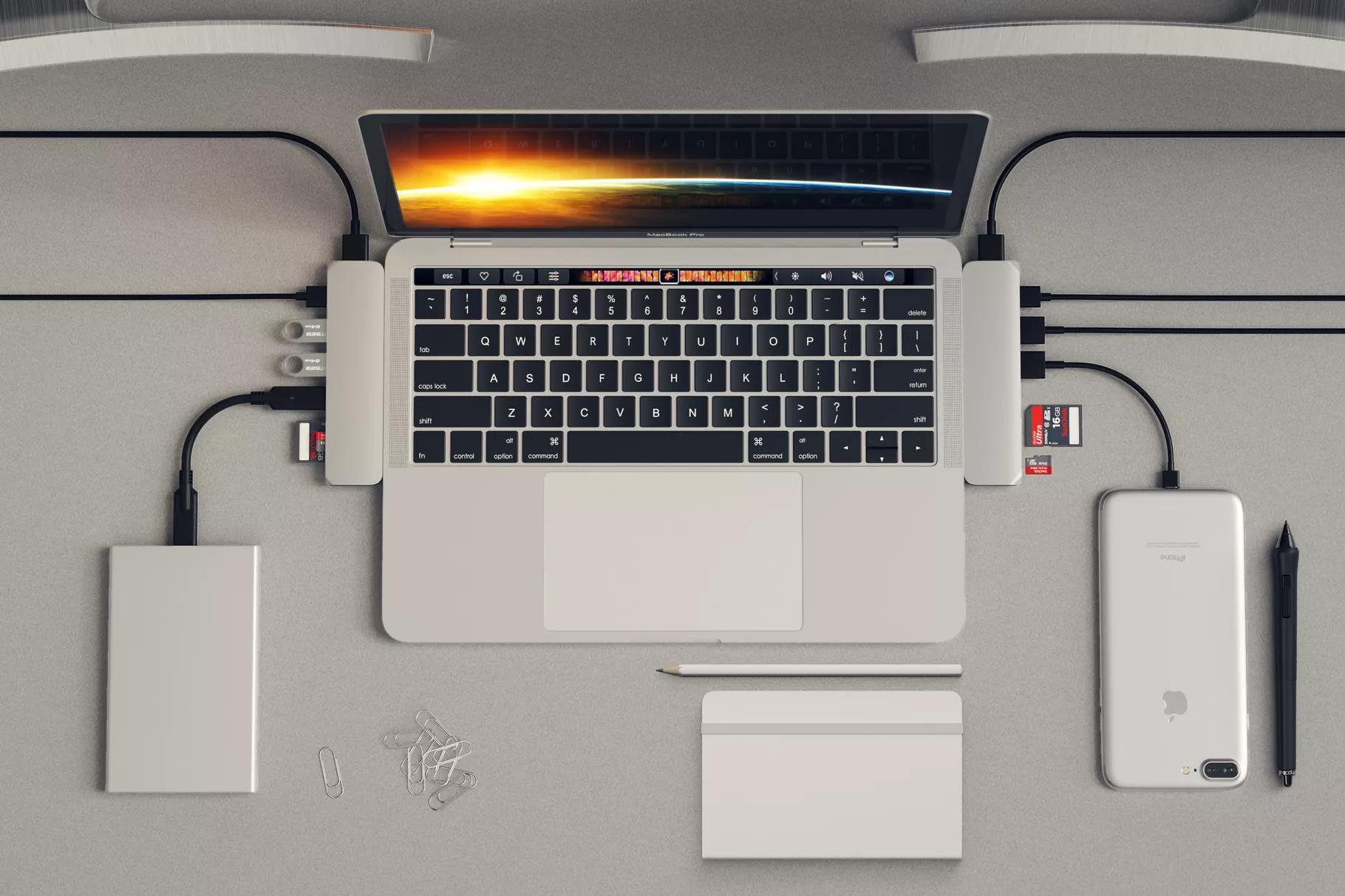10 Accessori Indispensabili per migliorare il tuo MacBook